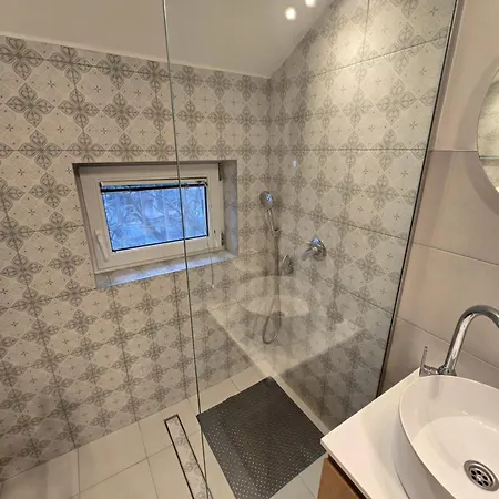 Apartman Emi Quiet & Cozy