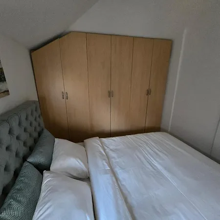 Emi Quiet & Cozy * Belgrád