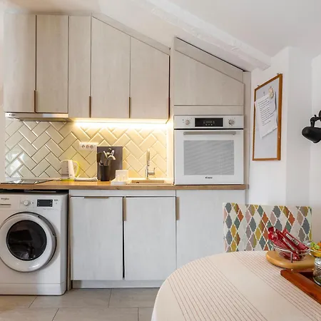 Apartament Emi Quiet & Cozy