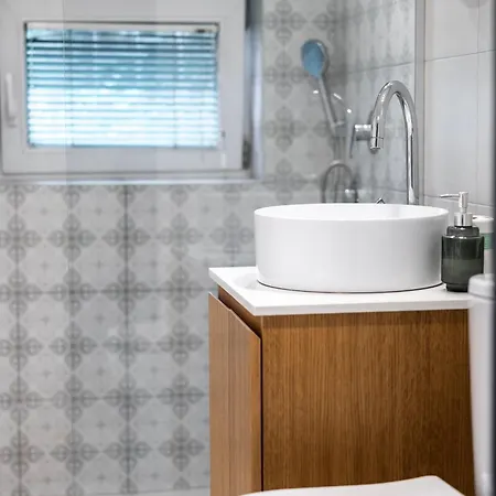 Emi Quiet & Cozy Apartman *