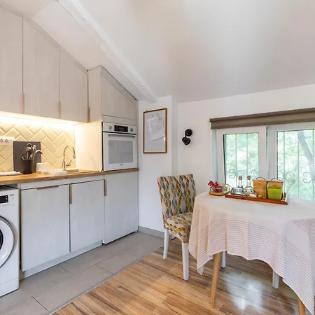 Apartman Emi Quiet & Cozy *