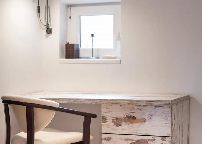 Emi Quiet & Cozy 베오그라드